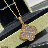18K Magic Alhambra One Motifs Diamonds Clover Necklace