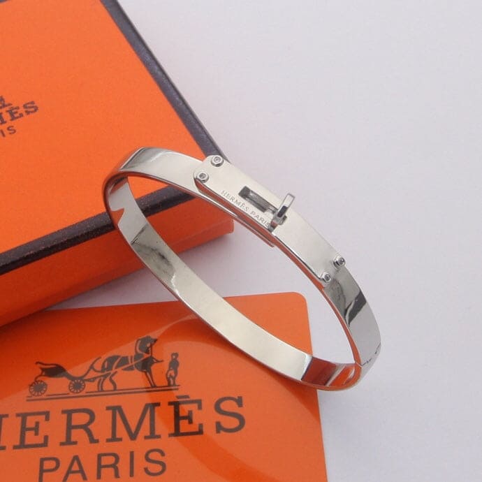 18K White Gold Kelly H Bracelet