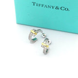 18K T Edge Hoop Earrings