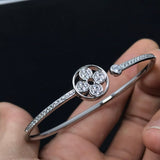 18K Louis Idylle Blossom Twist Bracelet