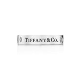 18K White Gold Wedding Ring