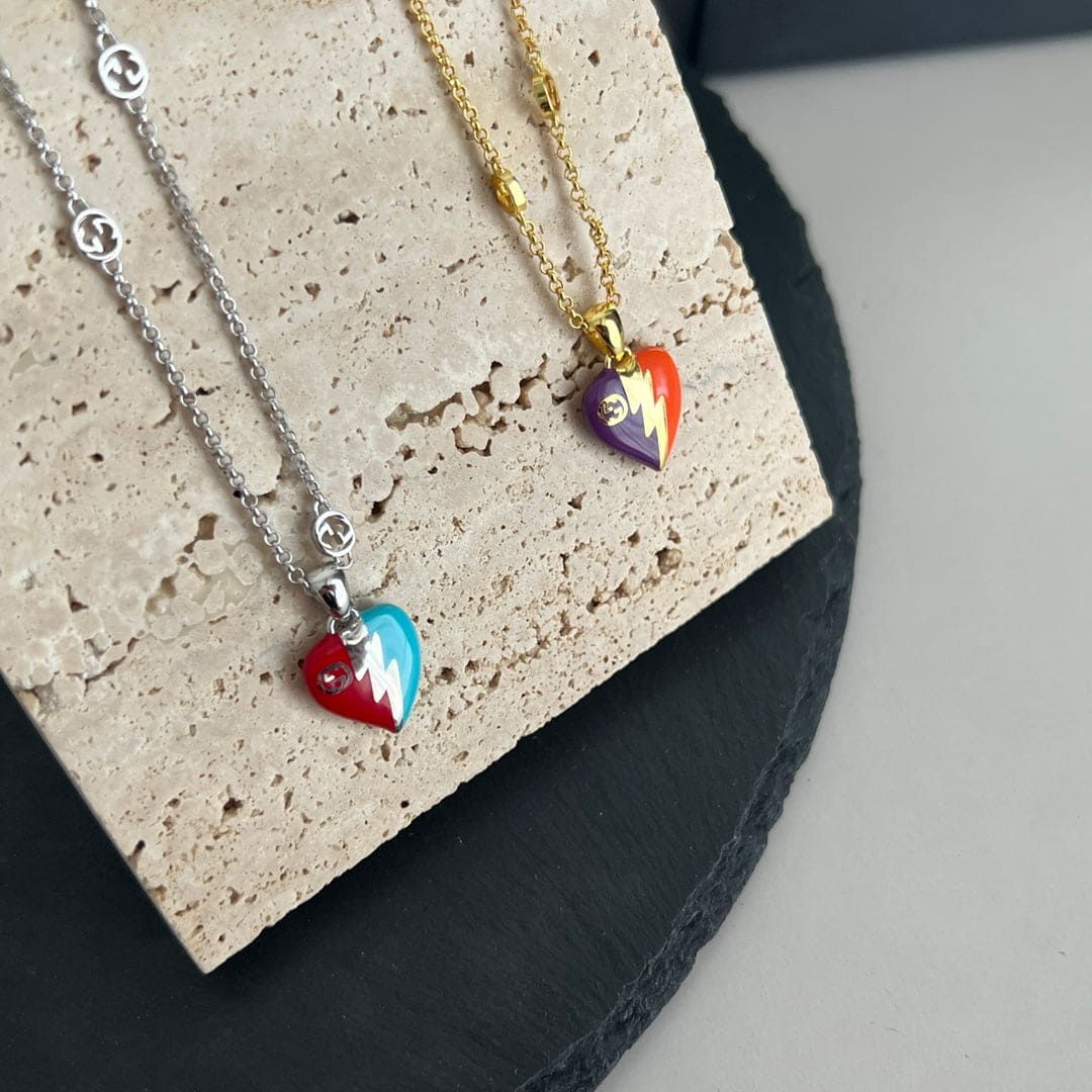 18K GG Interlocking G Heart Lightning Charm Necklace