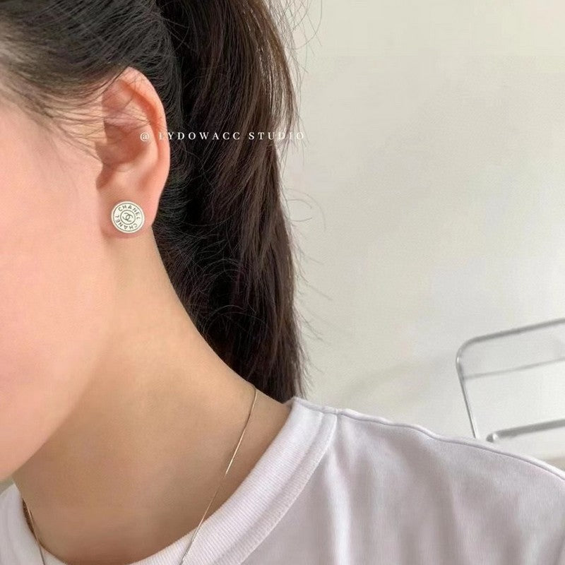 18K CC White Gold Earrings