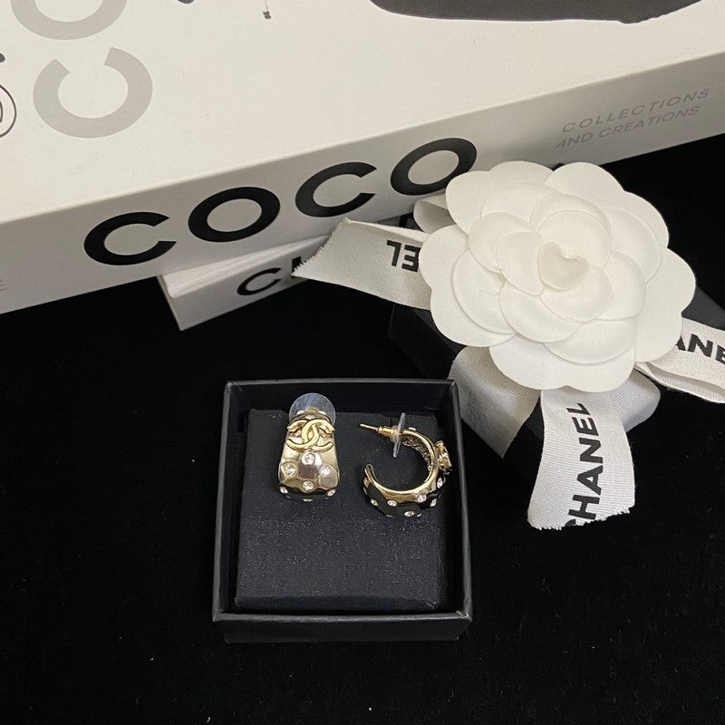 18K CC 24C Diamond Earrings