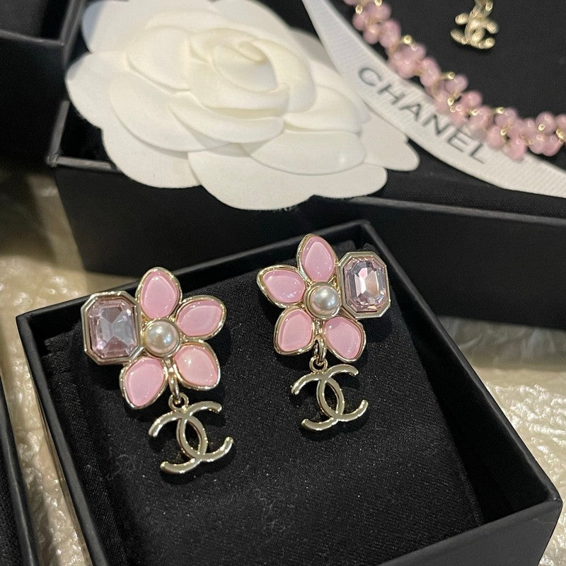 18K CC Pink Flower Gold Earring