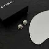 18K CC White Gold Round Earrings