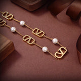 18K Garavani VLogo Necklace