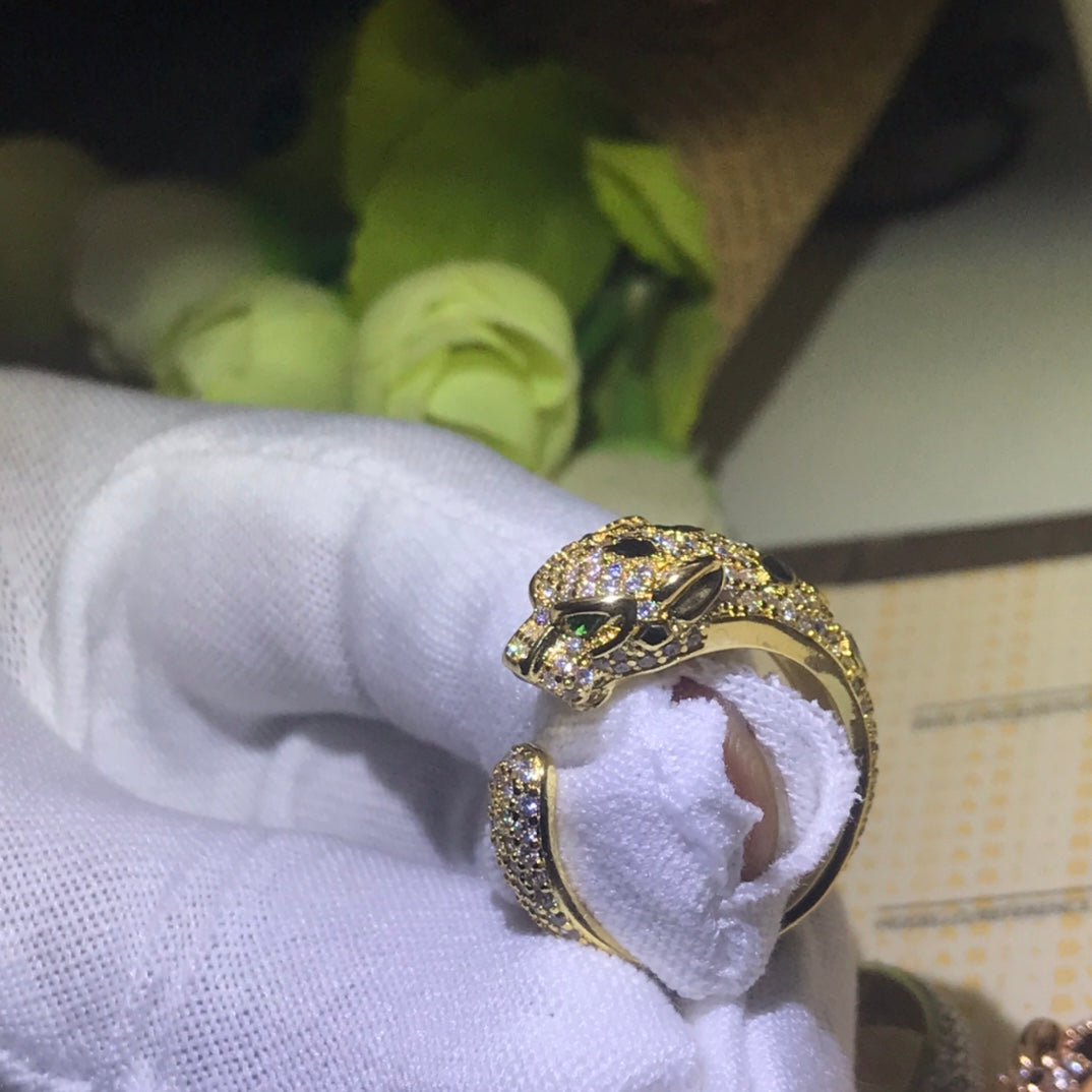 18K Panthere De Diamond Ring