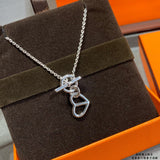 18K Cache-coeur Amulette Pendant H Necklace