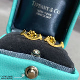 18K T Smile Yellow Gold Earrings