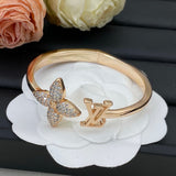 18K Louis  Blossom Open Bracelet