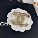 18K CC Color Crystal Diamond Brooch