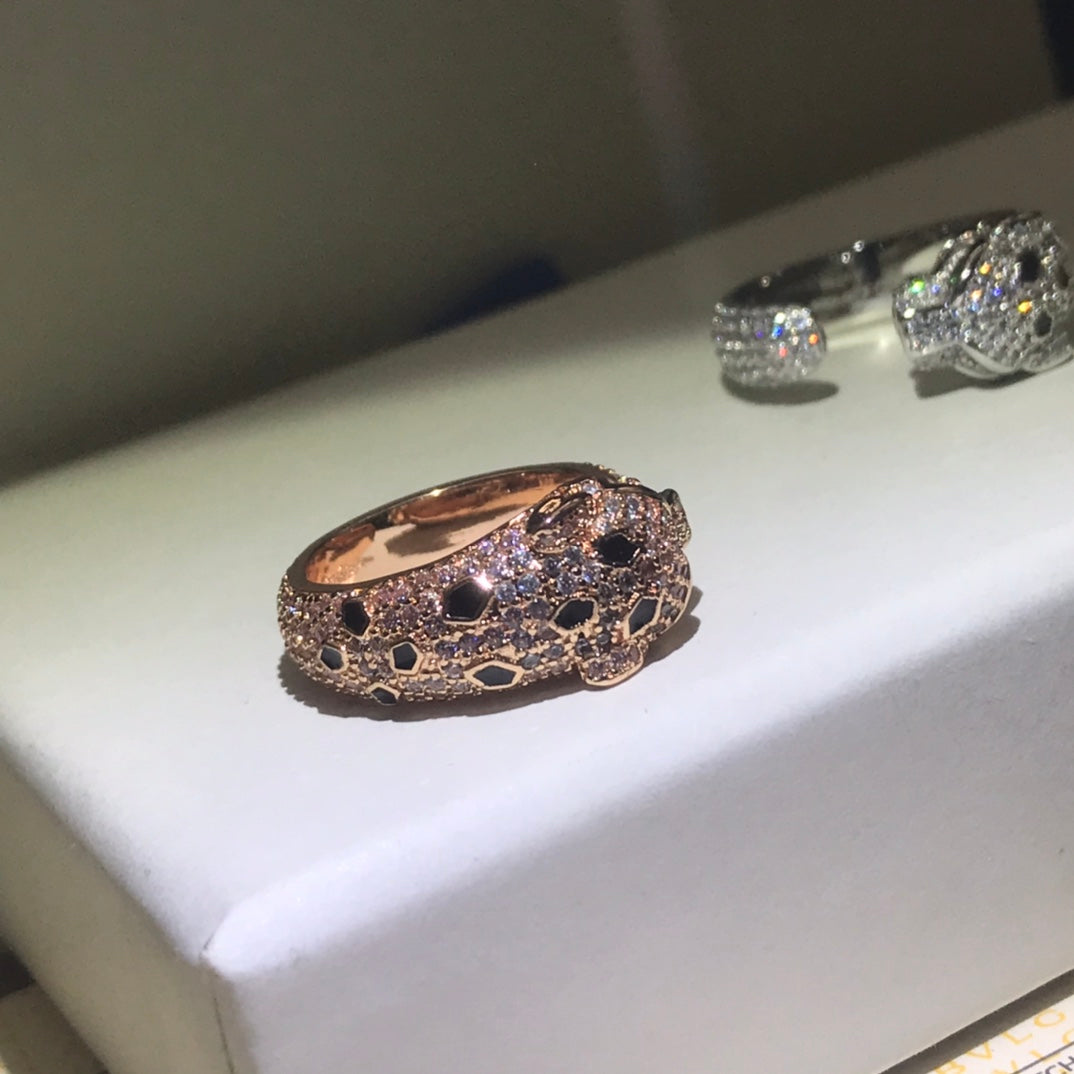 18K Panthere De Diamond Ring