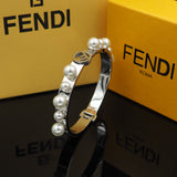 18K F Pearls Bracelet